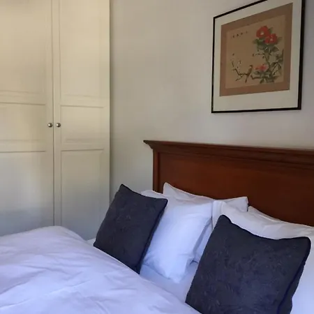 住宿加早餐酒店 德比住宿加早餐旅馆 *